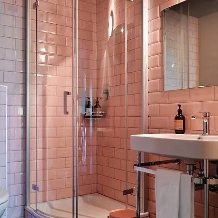 Boutique Maison Bergdorf 3* Unterseen